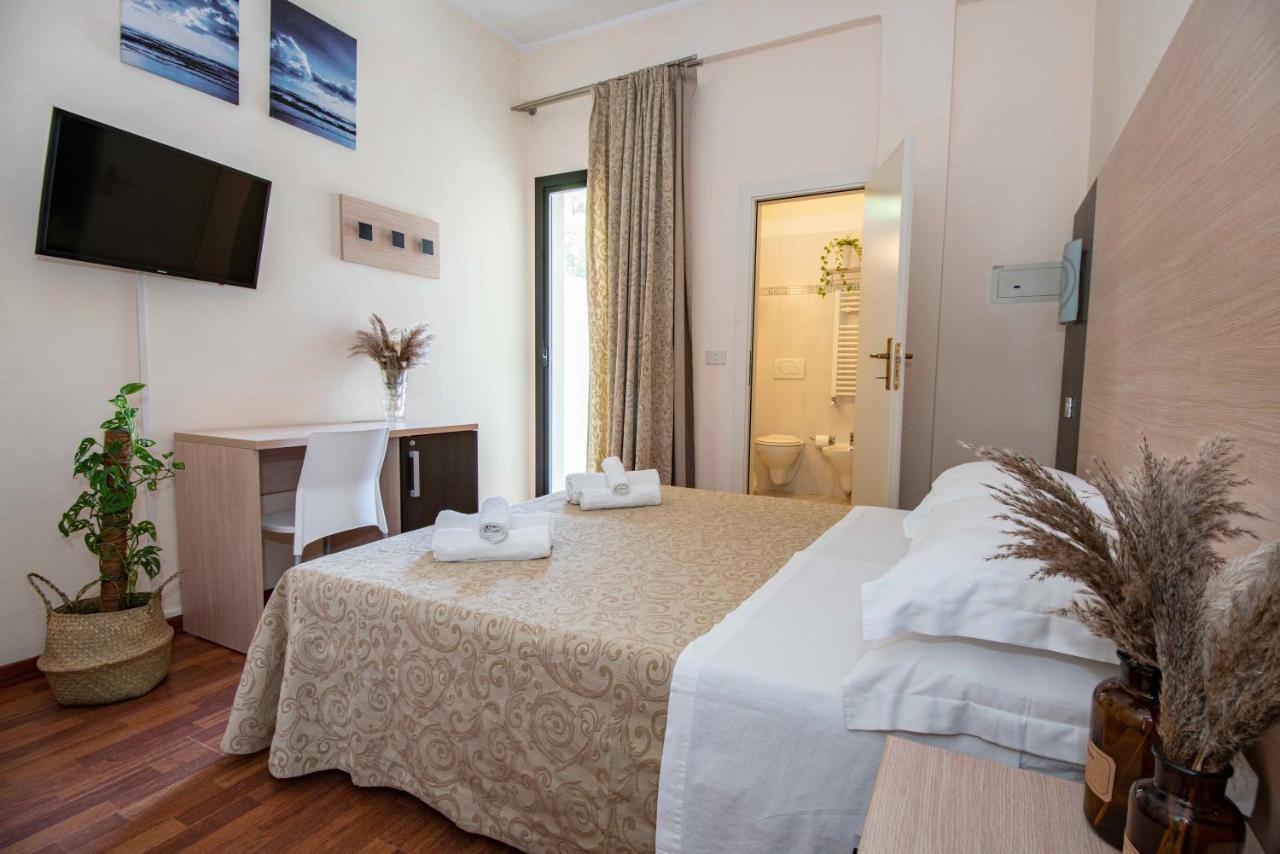Hotel Baby B&B Milano Marittima Dış mekan fotoğraf