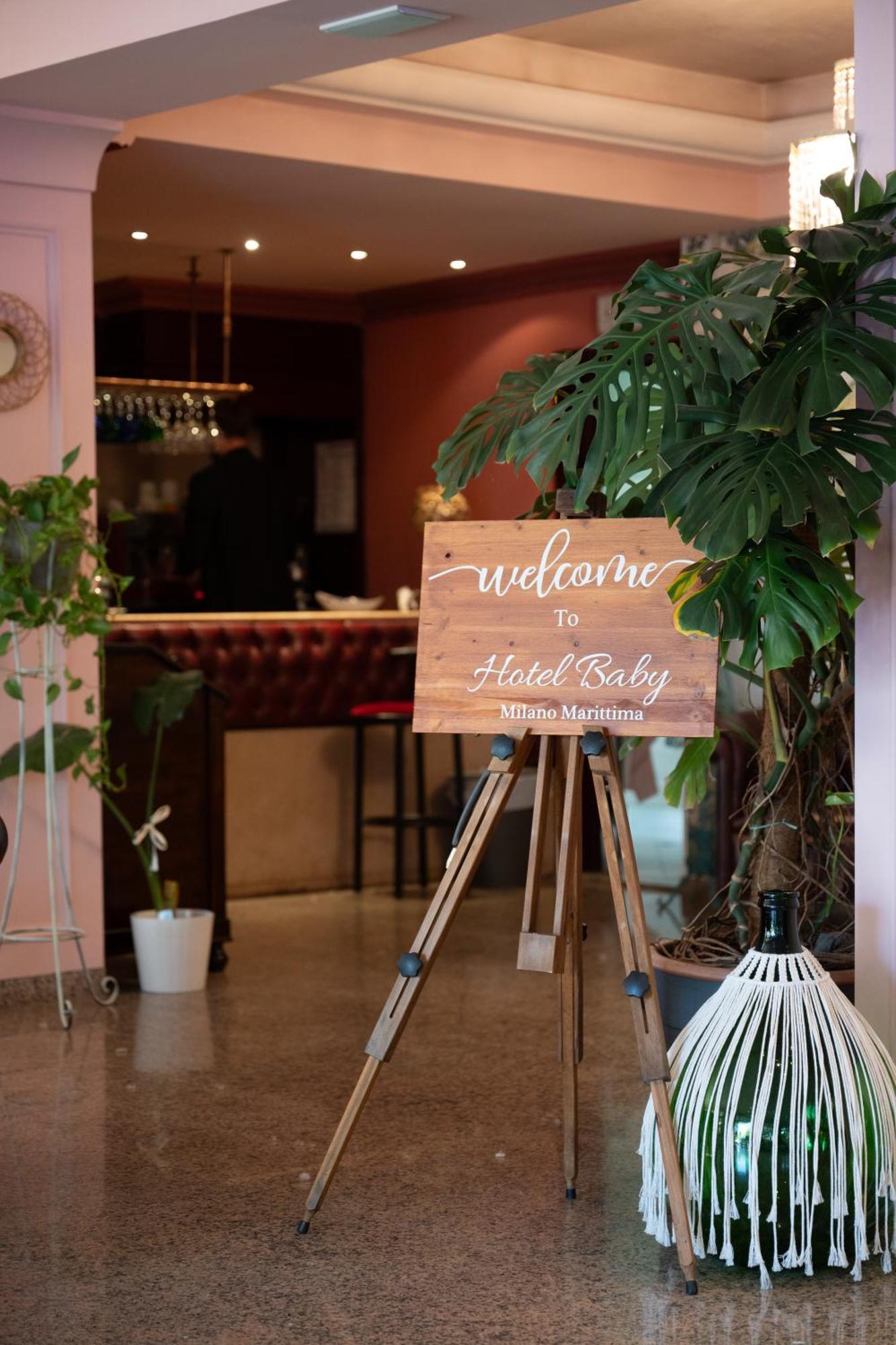 Hotel Baby B&B Milano Marittima Dış mekan fotoğraf