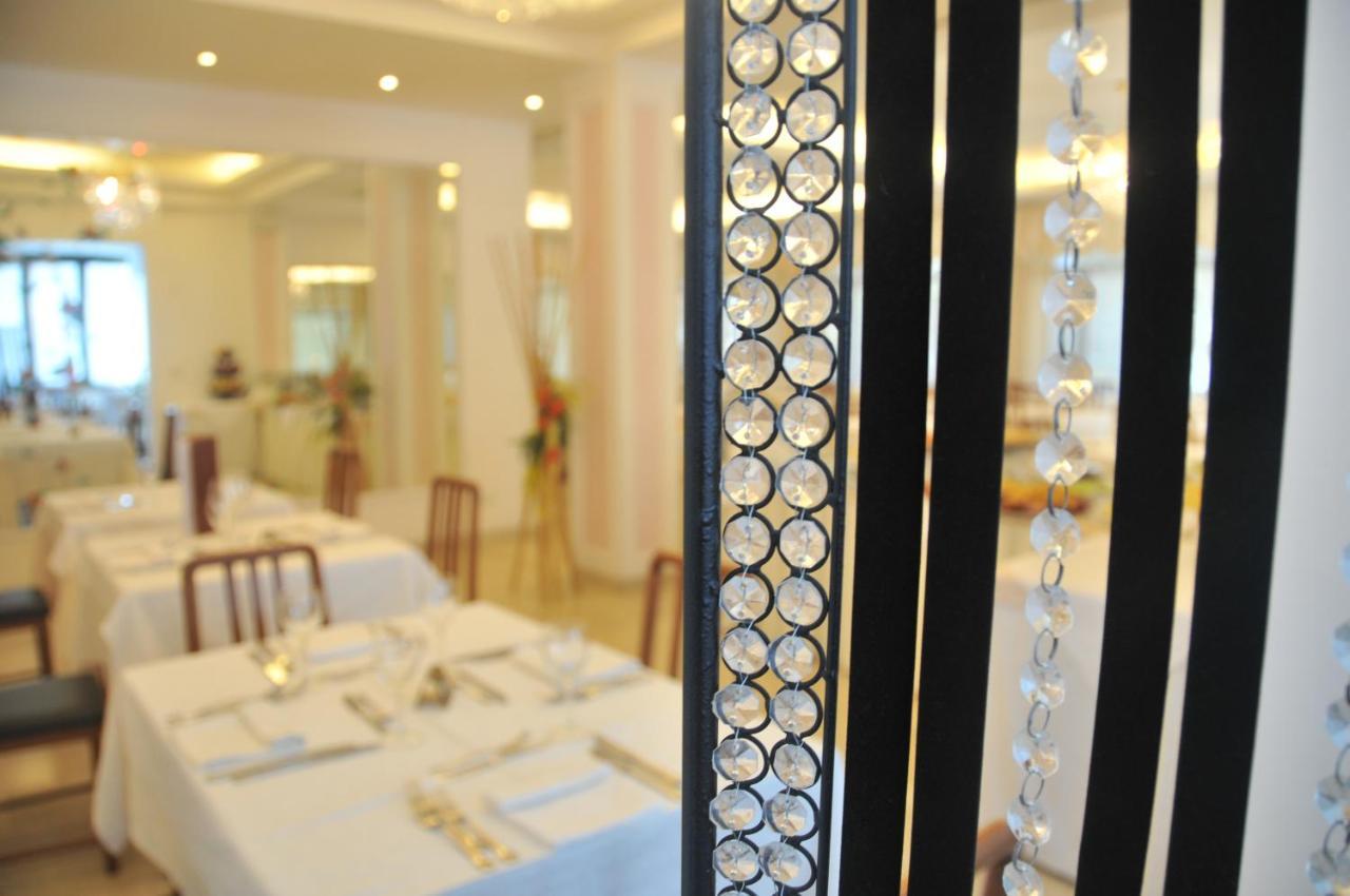 Hotel Baby B&B Milano Marittima Dış mekan fotoğraf