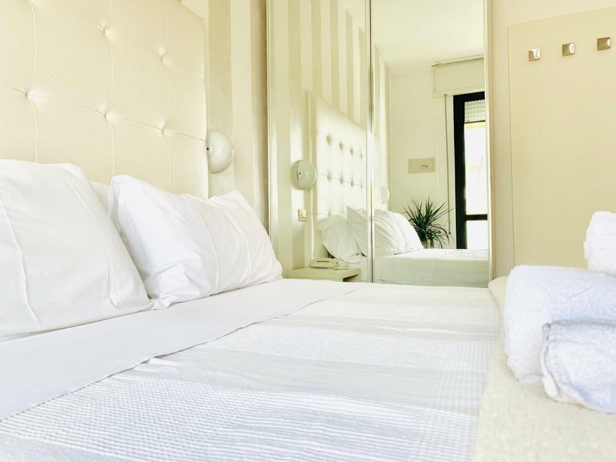 Hotel Baby B&B Milano Marittima Dış mekan fotoğraf