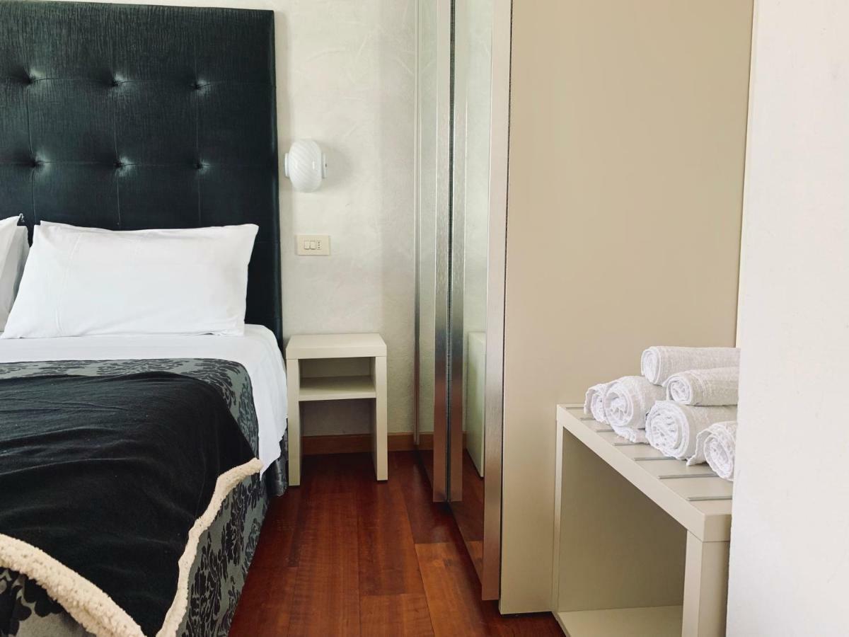 Hotel Baby B&B Milano Marittima Dış mekan fotoğraf