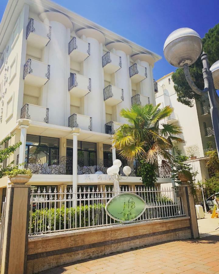 Hotel Baby B&B Milano Marittima Dış mekan fotoğraf